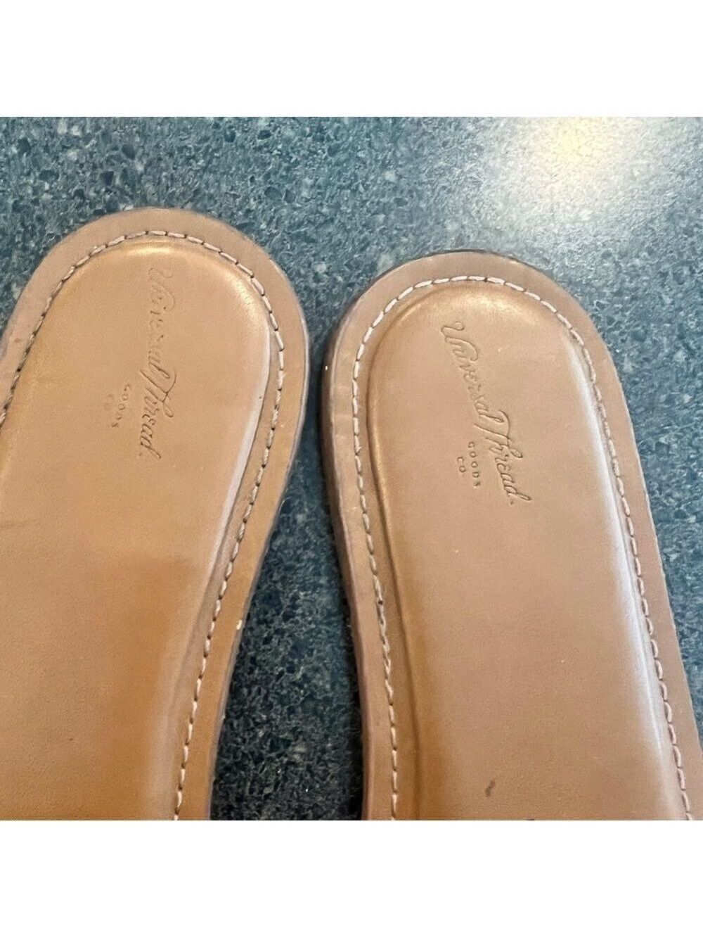 Universal Thread Tan Flats Loafers Comfortable - Picture 3 of 3